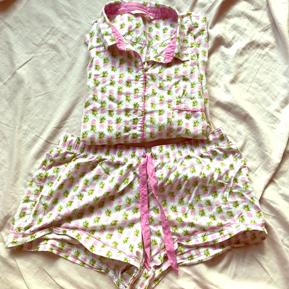 VS Pineapple PJ Set